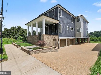 1119 SOPHIA STREET Fredericksburg, VA 22401