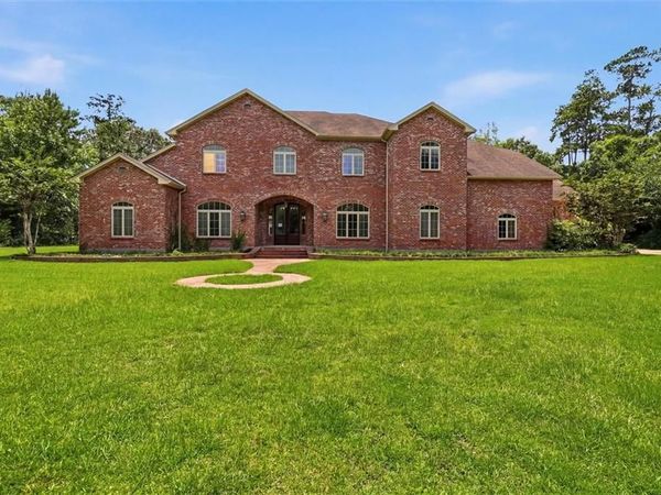 433 STARLING Drive , Slidell, LA 70461