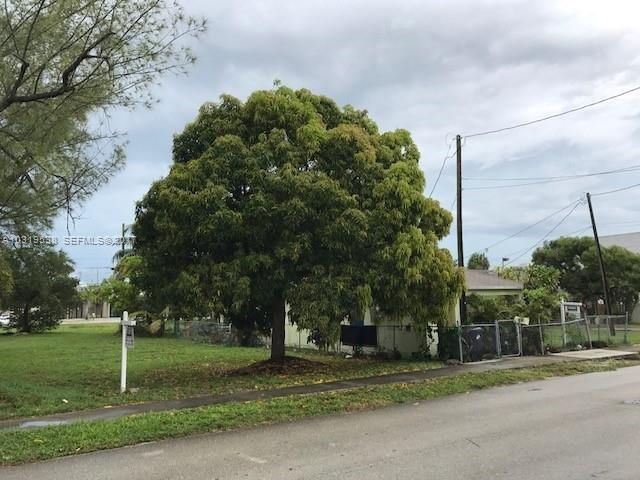 422 NW 7th Terrace, Fort Lauderdale, FL 33311 Photo