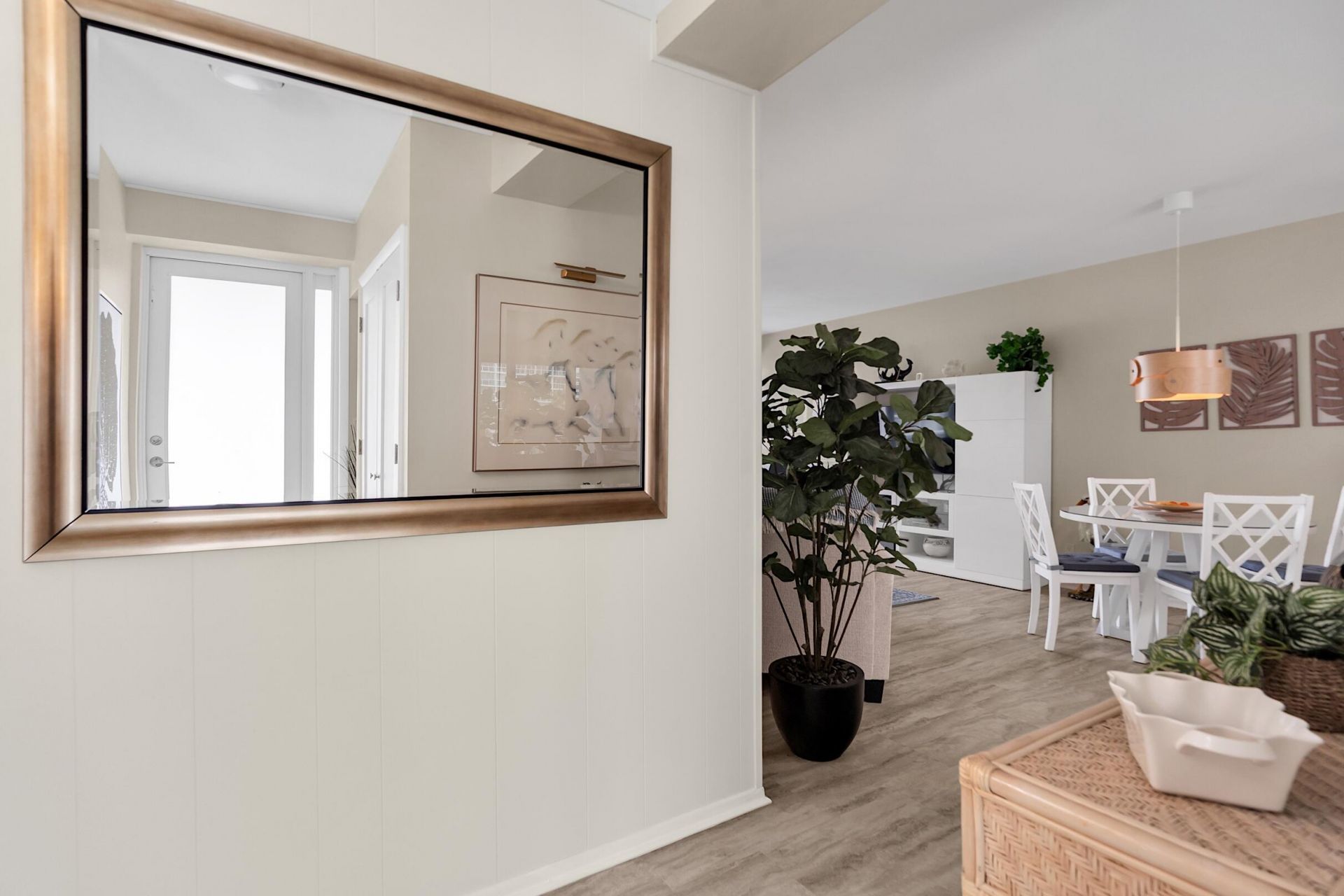 1920 S Ocean Drive, Unit 408, Fort Lauderdale, FL 33316 Photo