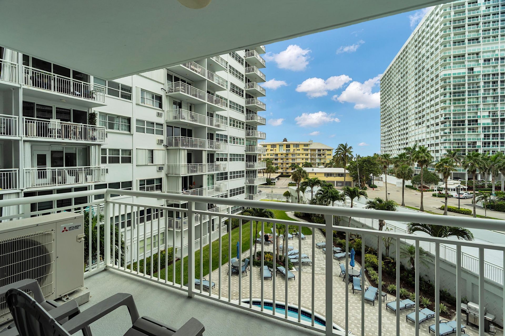 1920 S Ocean Drive, Unit 408, Fort Lauderdale, FL 33316 Photo