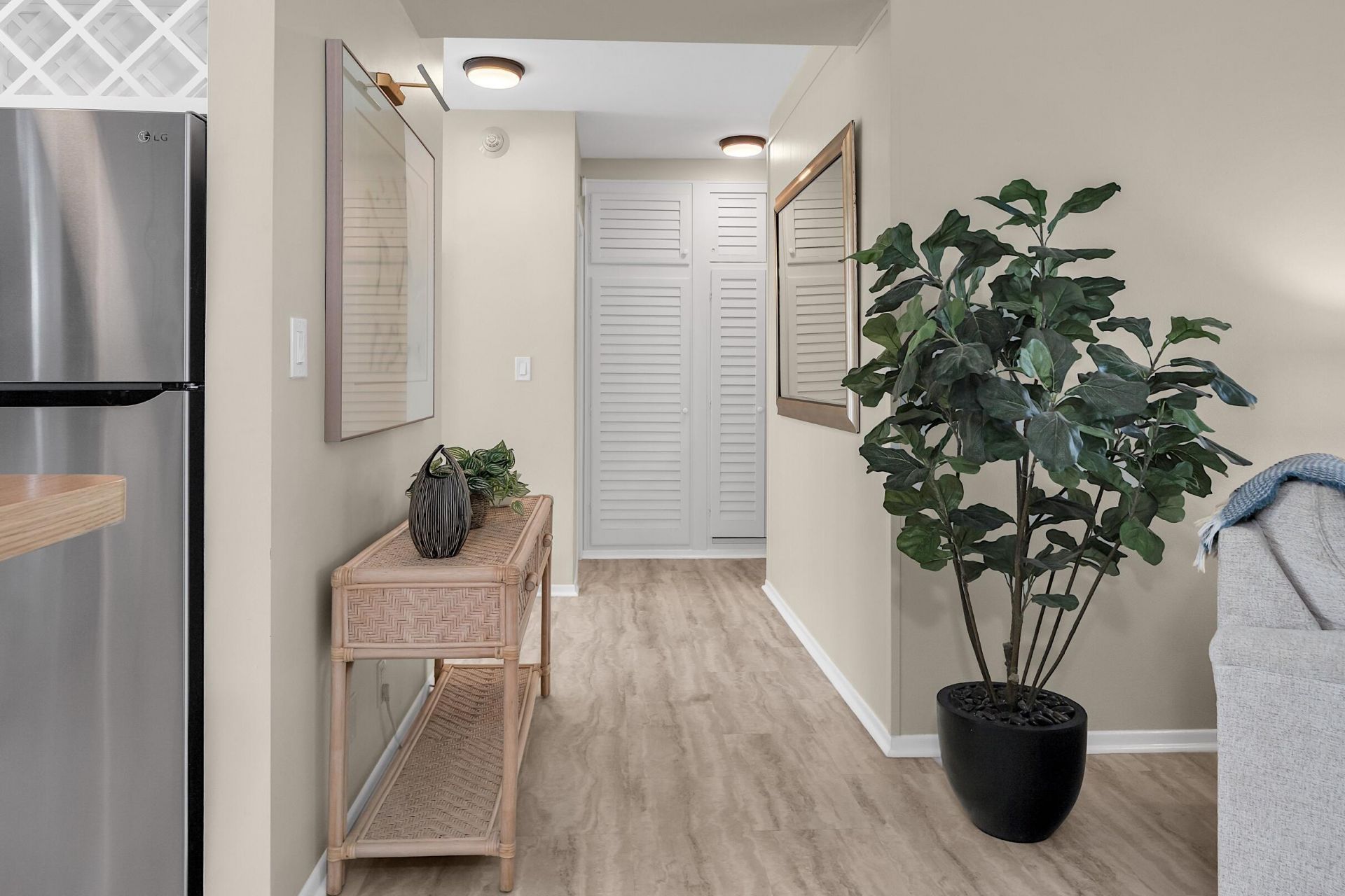 1920 S Ocean Drive, Unit 408, Fort Lauderdale, FL 33316 Photo