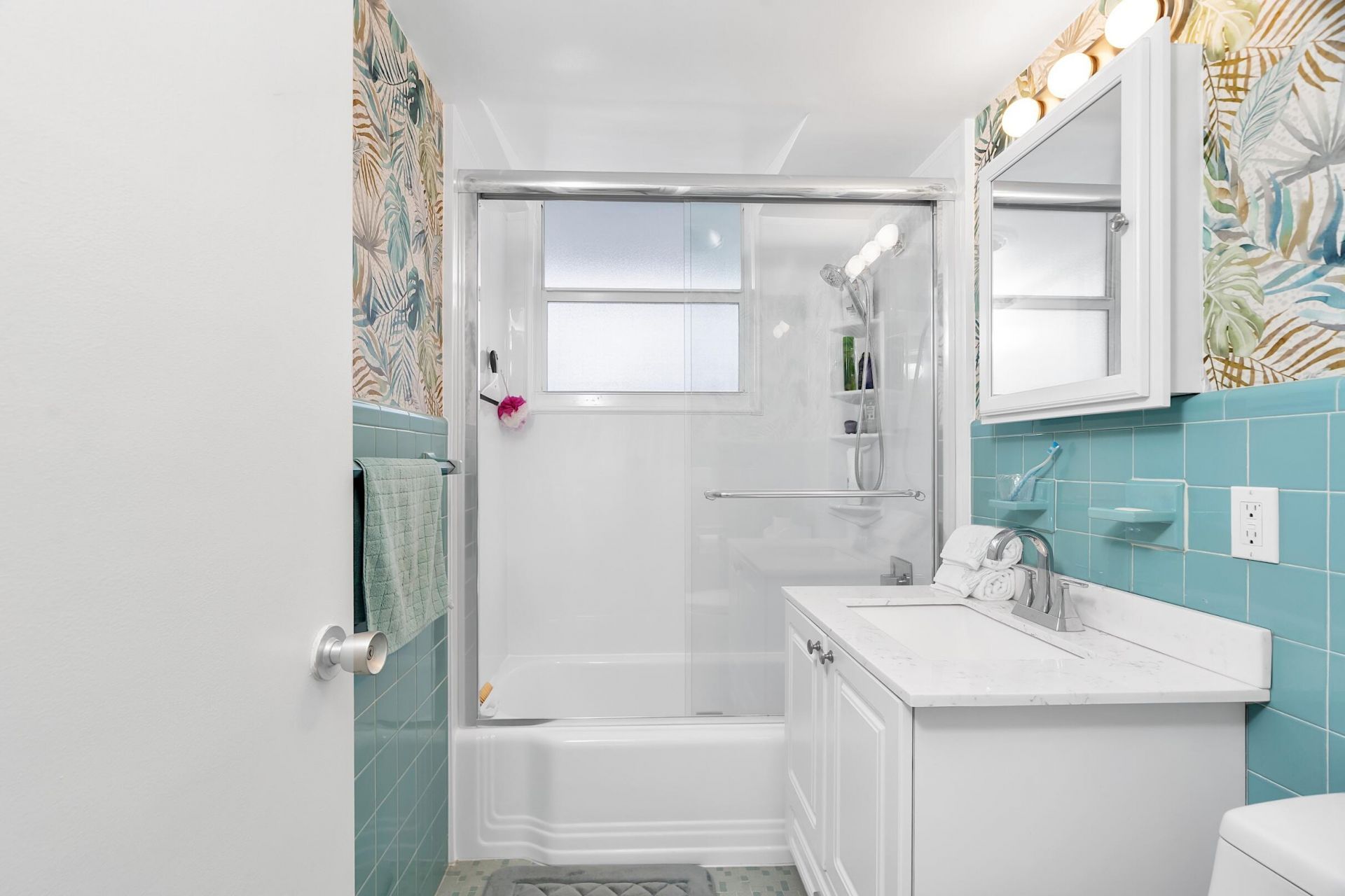 1920 S Ocean Drive, Unit 408, Fort Lauderdale, FL 33316 Photo