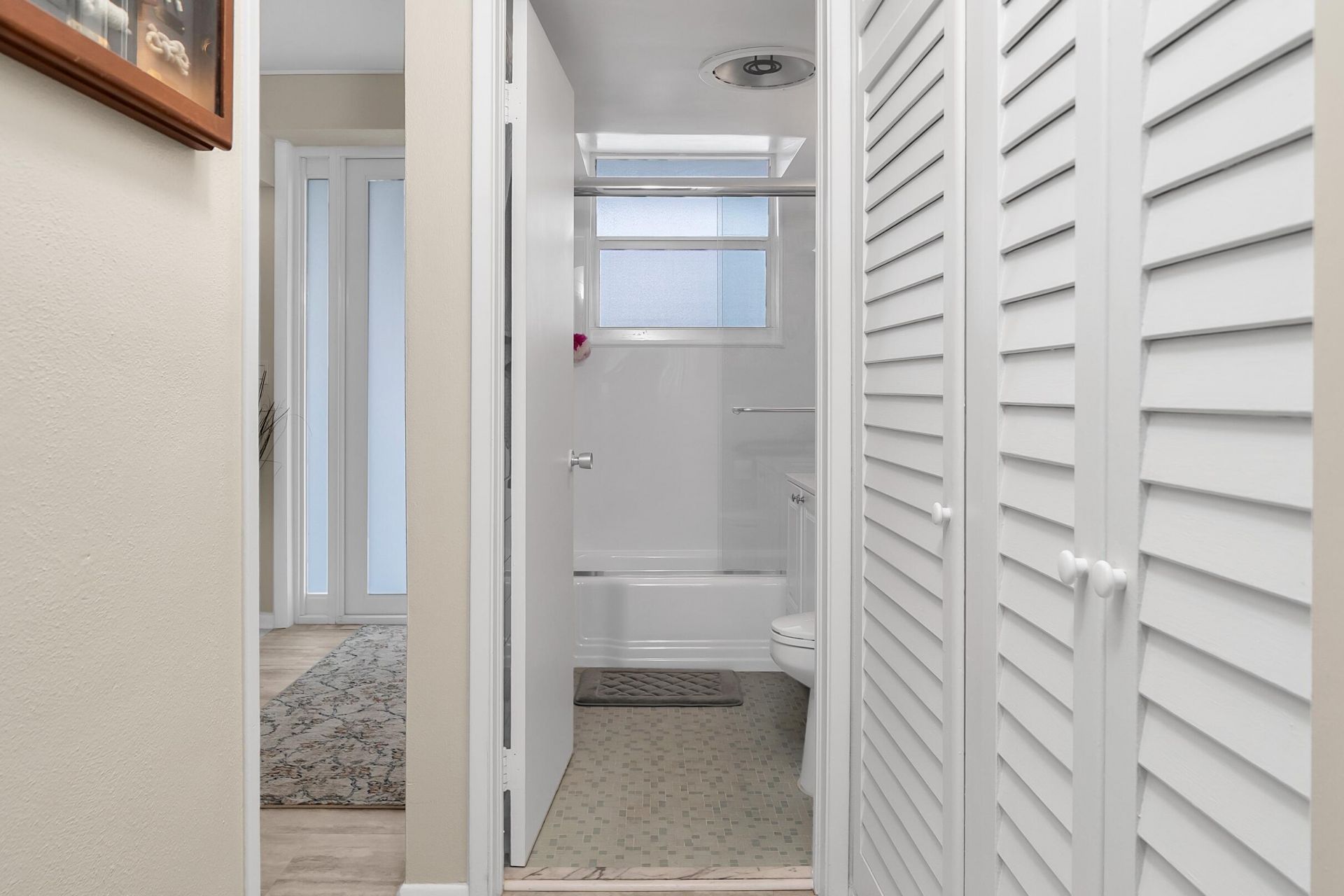 1920 S Ocean Drive, Unit 408, Fort Lauderdale, FL 33316 Photo