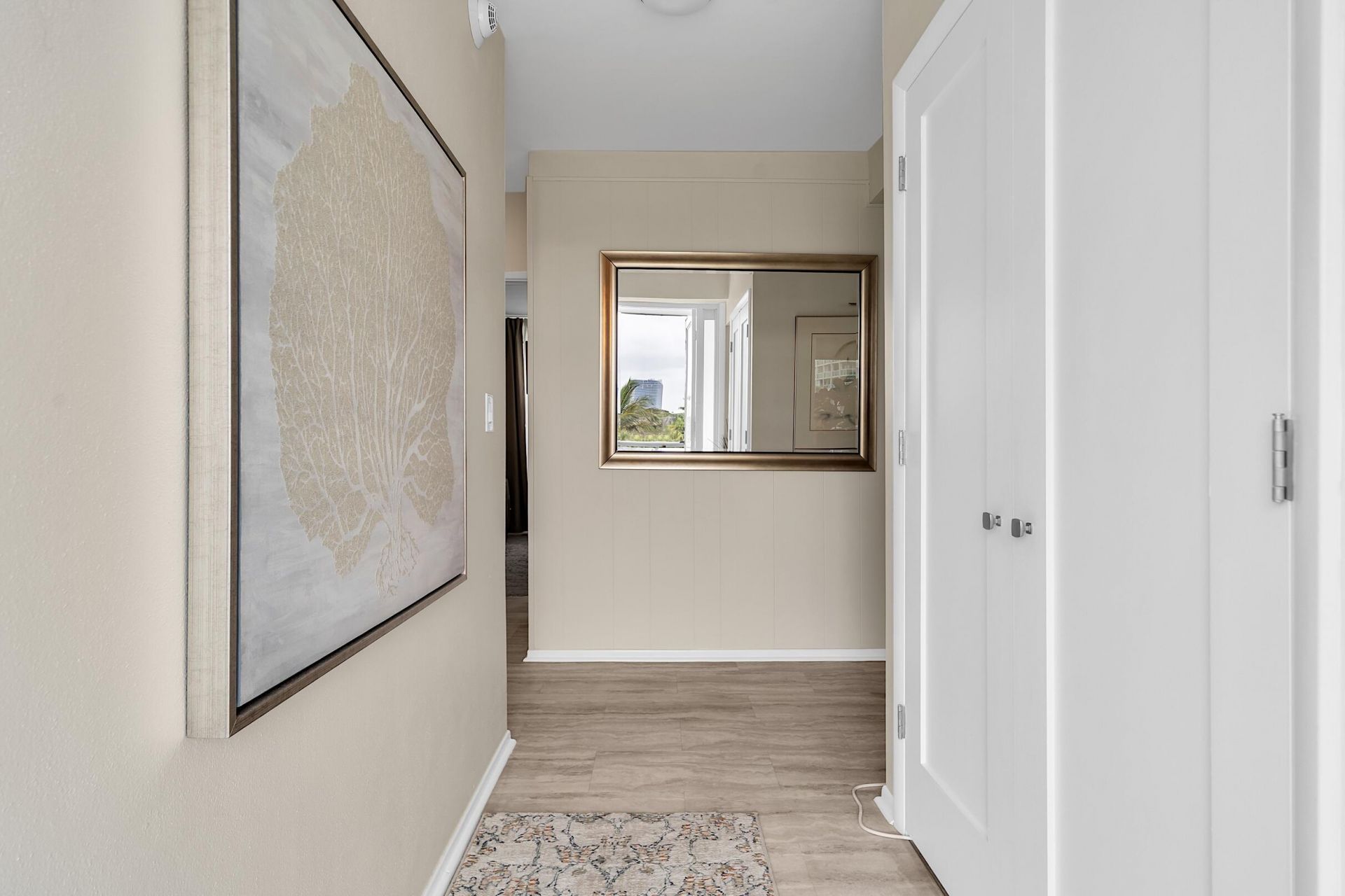 1920 S Ocean Drive, Unit 408, Fort Lauderdale, FL 33316 Photo