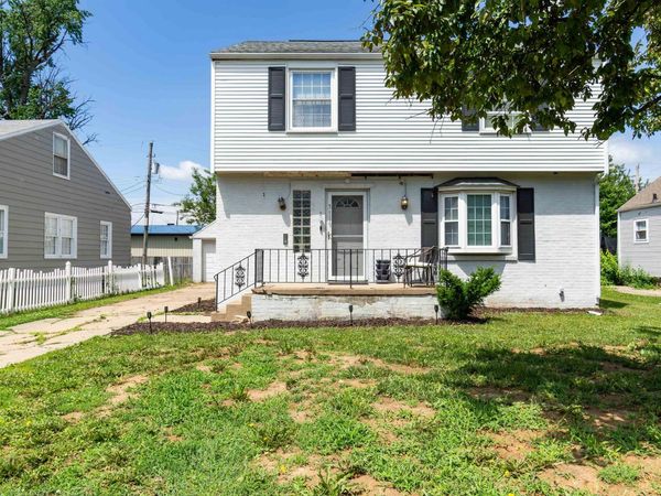 3119 N SHERWOOD Avenue, Peoria, IL 61604