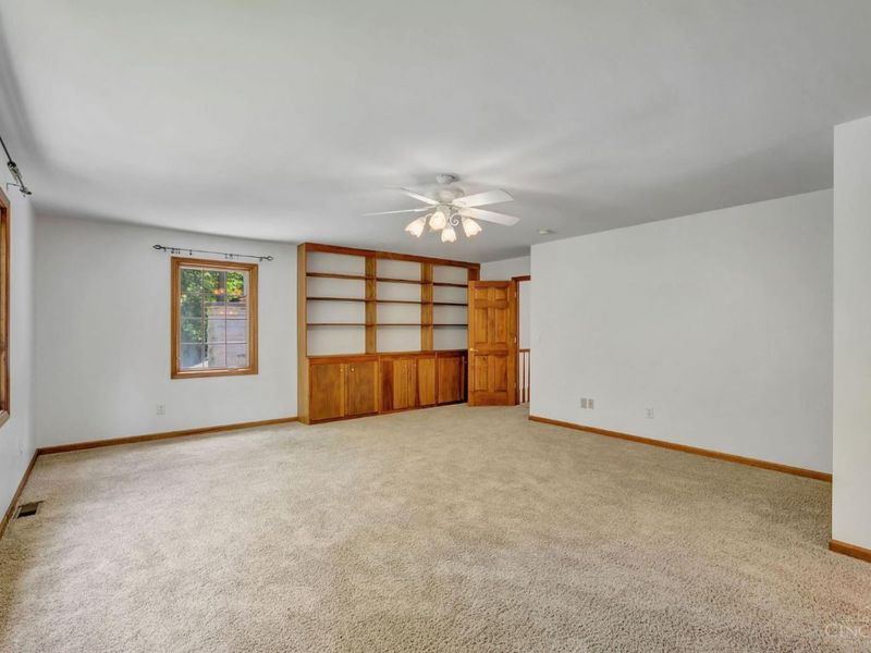 887 Oxford Middletown Road, Milford Township, OH 45013 Photo 31