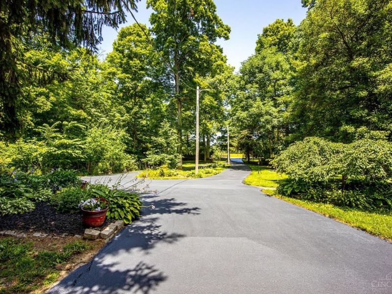 887 Oxford Middletown Road, Milford Township, OH 45013 Photo 41