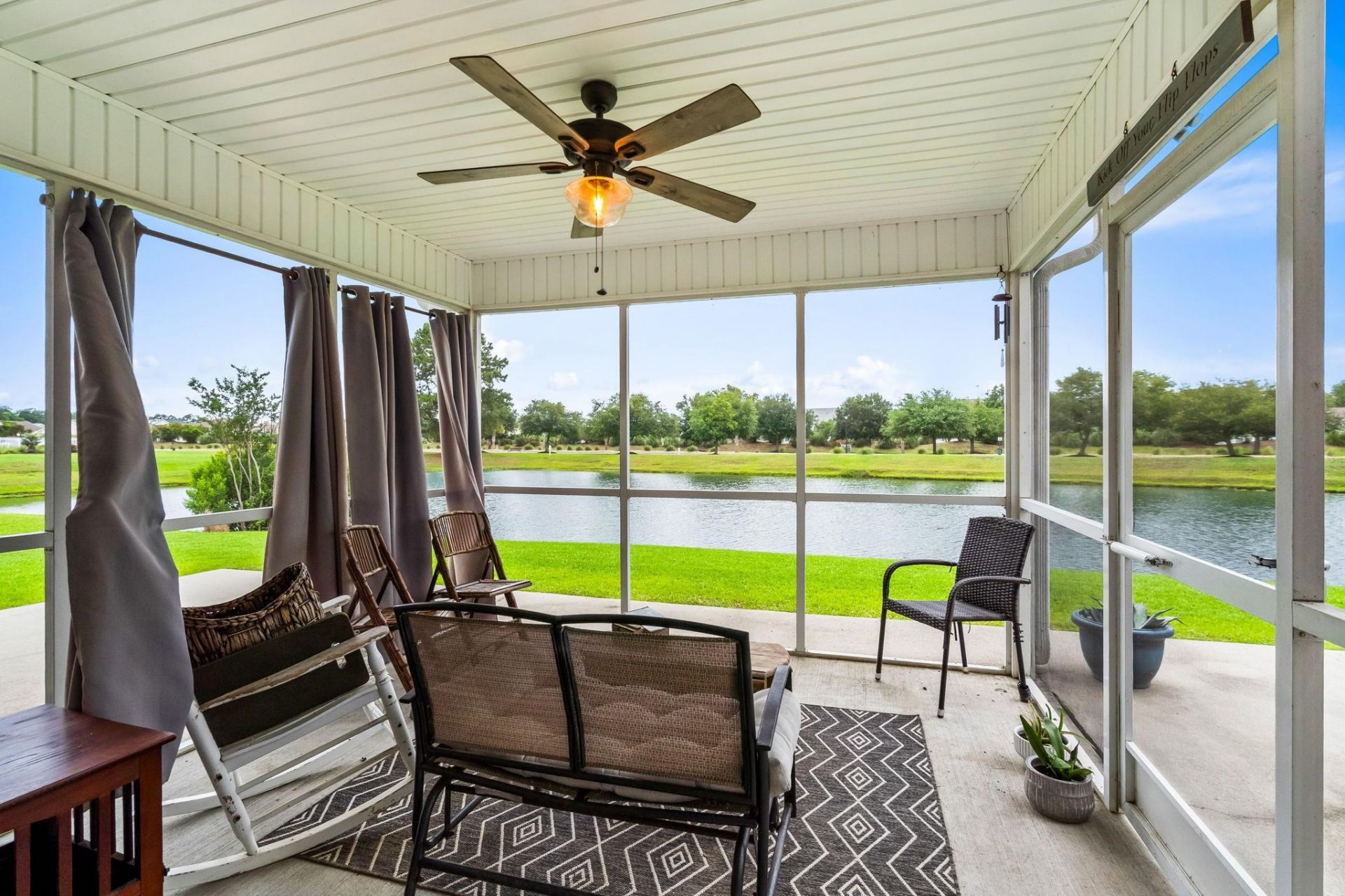 929 Bonita Loop  Photo 19
