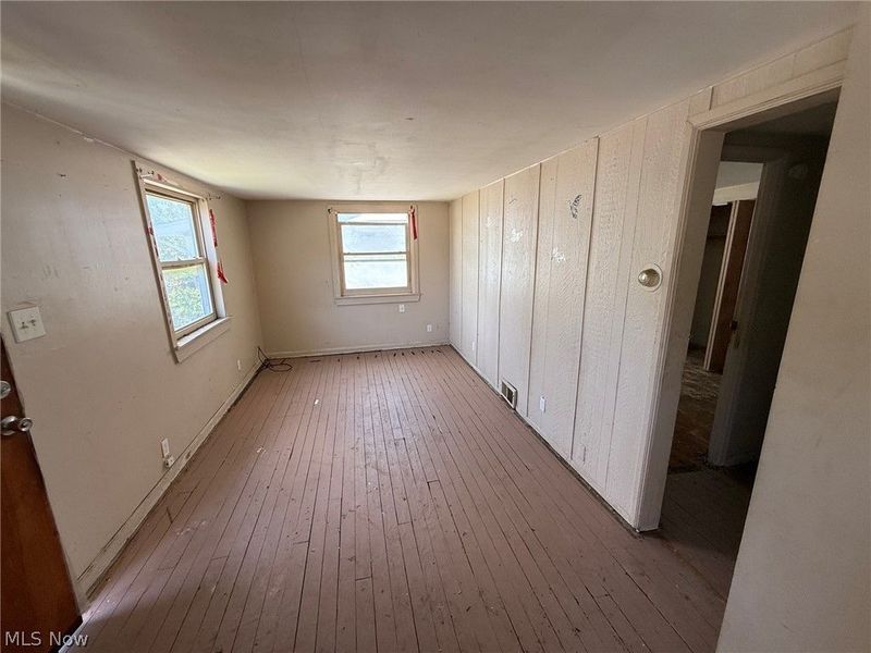 579 Helper Drive, Bedford, OH 44146 Photo 8