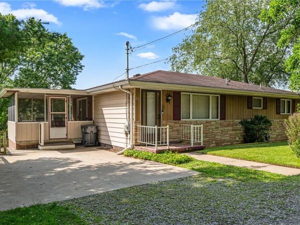 218 Brand Ave, Imperial, PA 15126