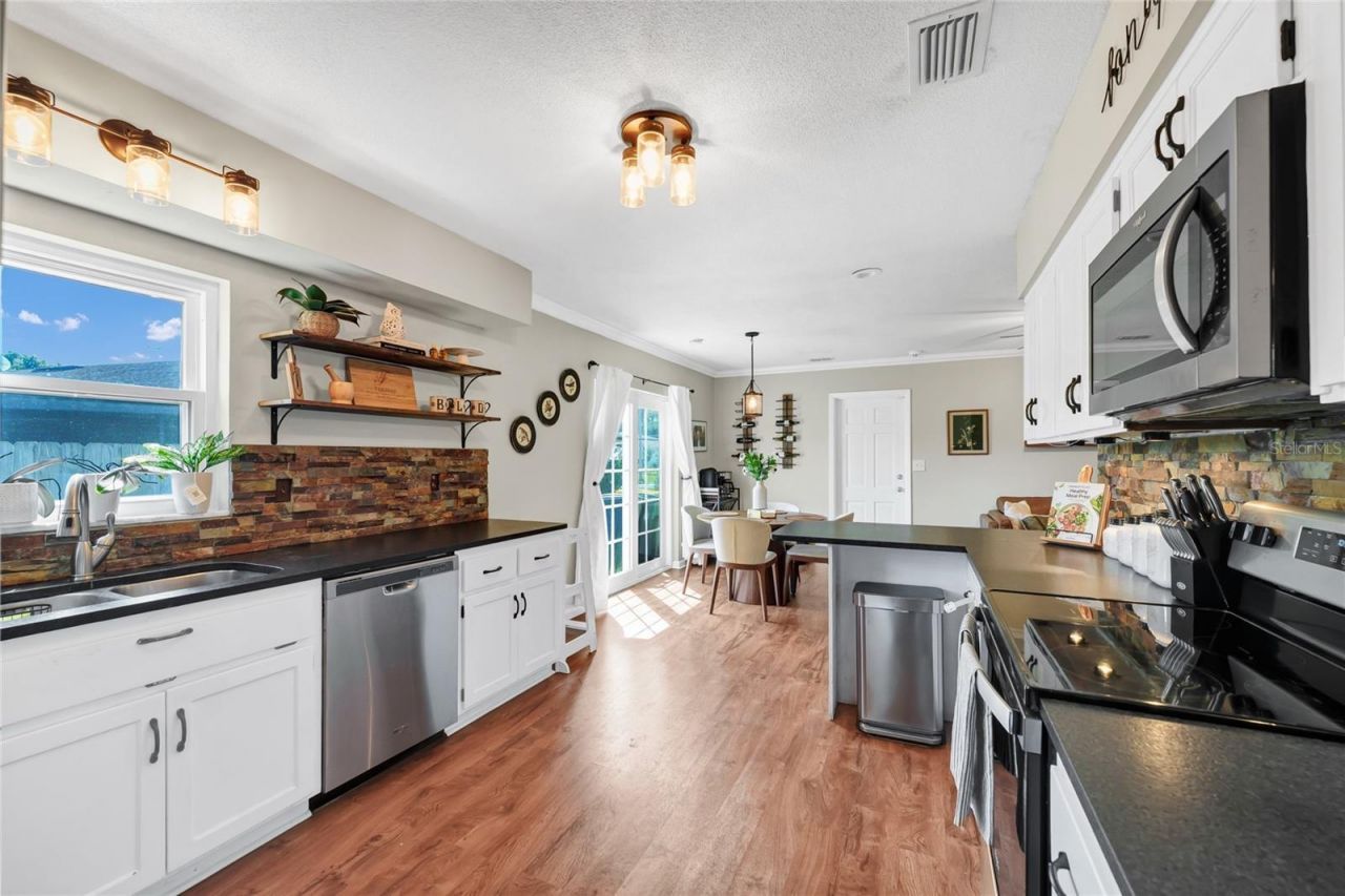5024 Gramont Avenue, Orlando, FL 32812 Photo