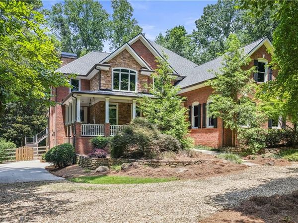 1196 Button Hill Road NW, Kennesaw, GA 30152