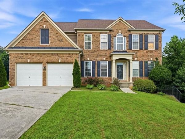 3074 Abbey Drive , Atlanta, GA 30331