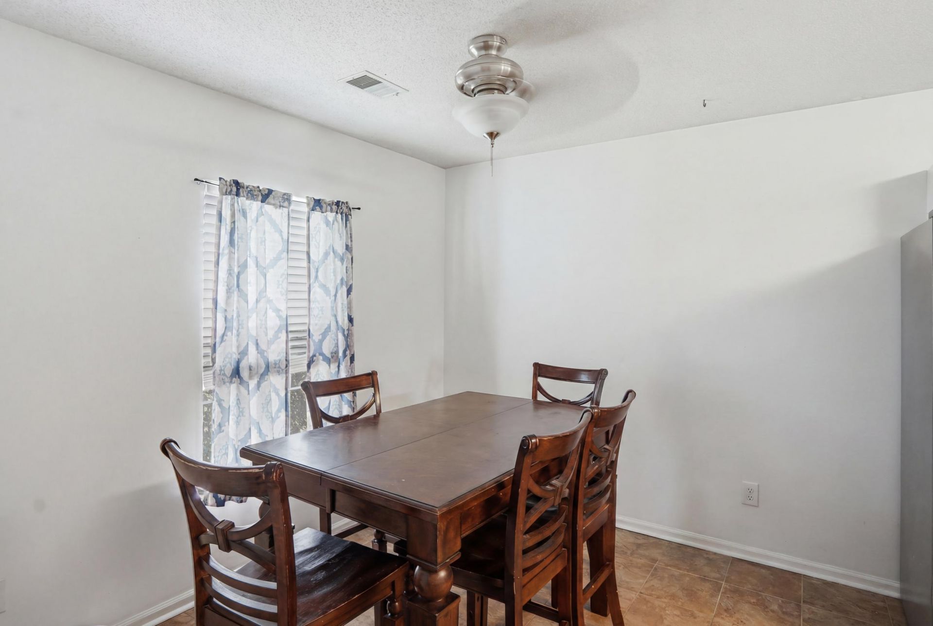 115 Blue Jasmine Lane Photo 14
