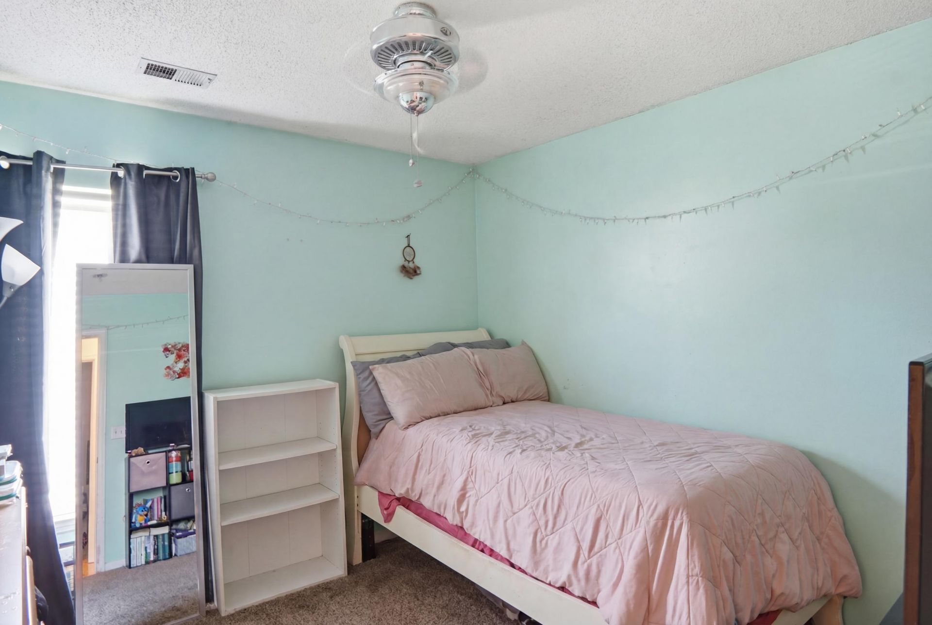 115 Blue Jasmine Lane Photo 19
