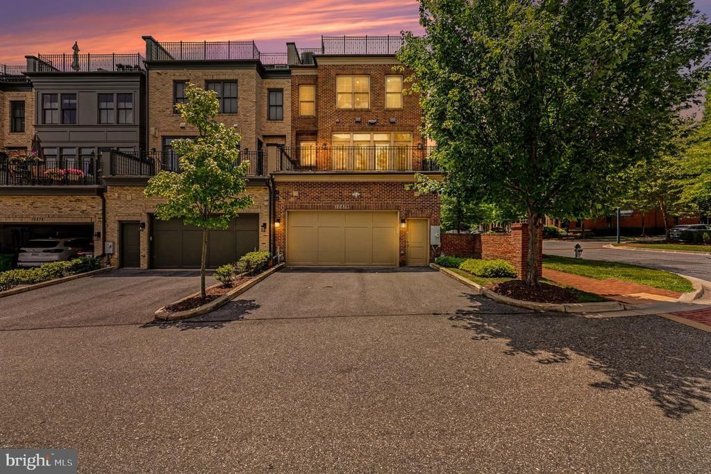 10879 SYMPHONY PARK DRIVE, NORTH BETHESDA, MD 20852