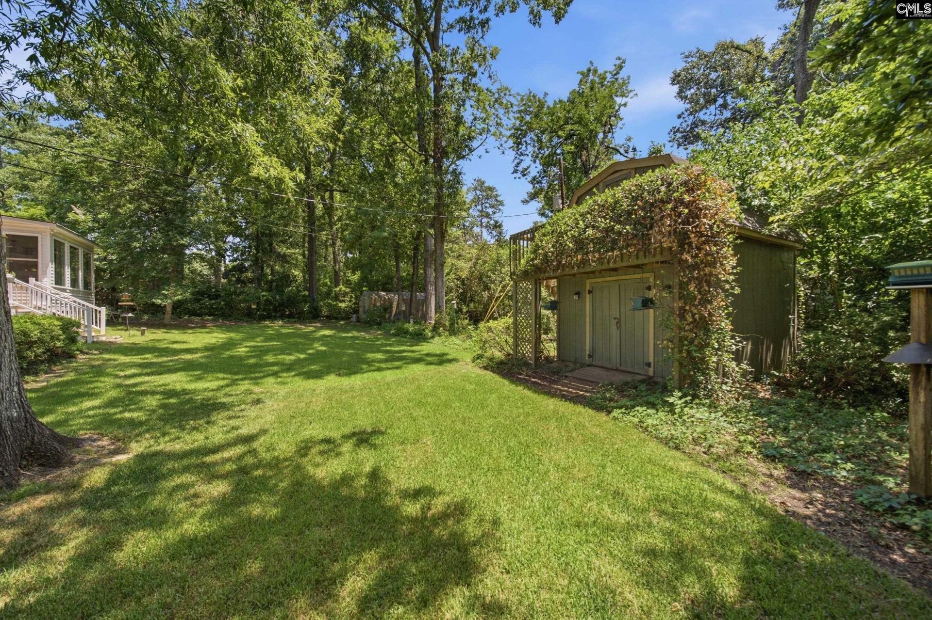 718 Trafalgar Dr.  Photo 32