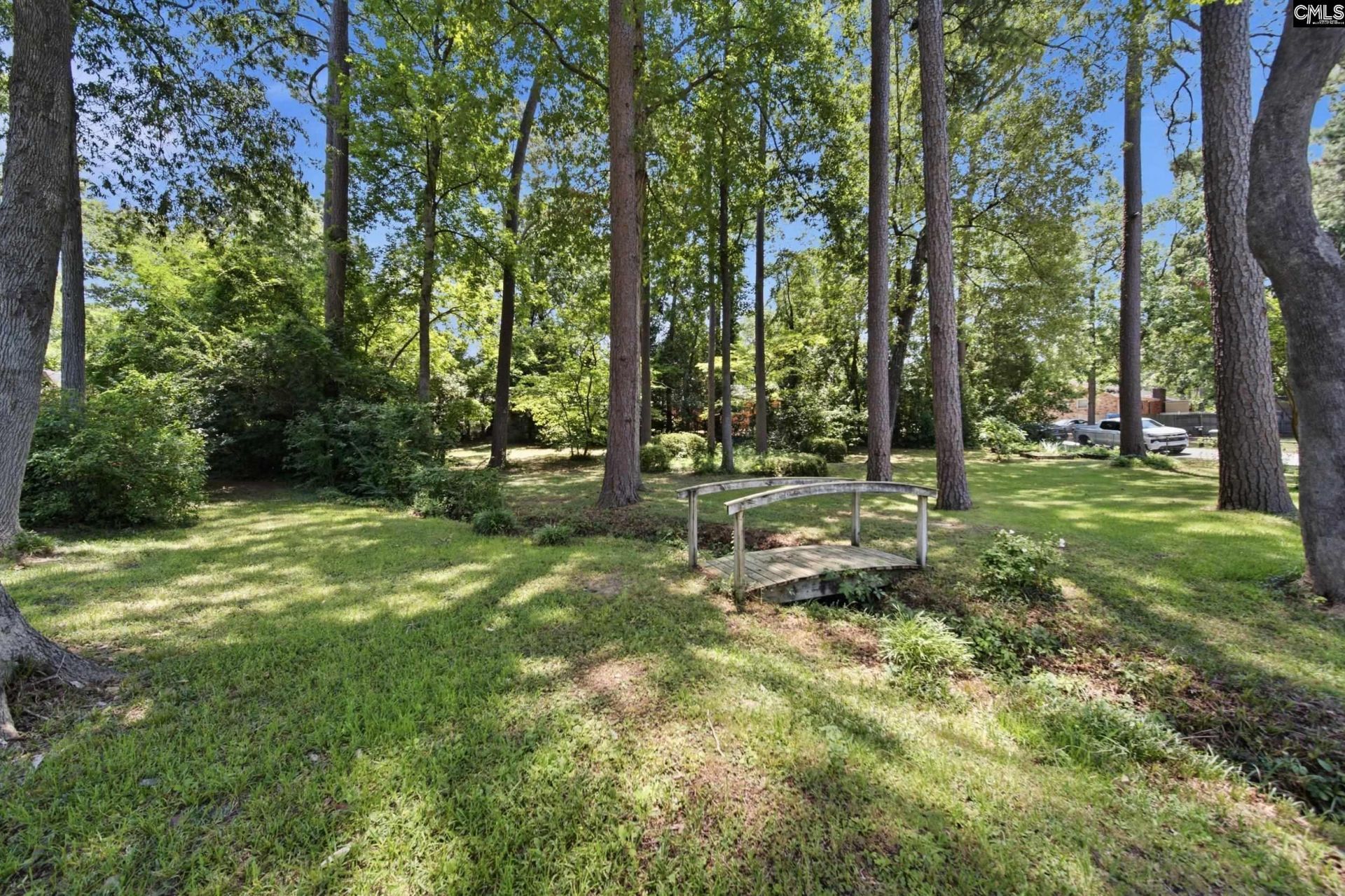 718 Trafalgar Dr.  Photo 33