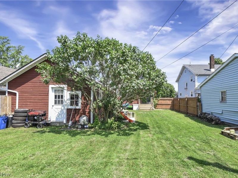 1944 E 45th Street, Ashtabula, OH 44004 Photo 10