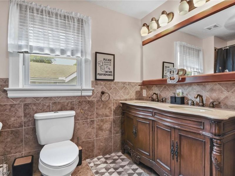 1944 E 45th Street, Ashtabula, OH 44004 Photo 33