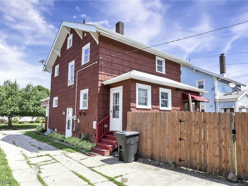 1944 E 45th Street, Ashtabula, OH 44004 Photo 6
