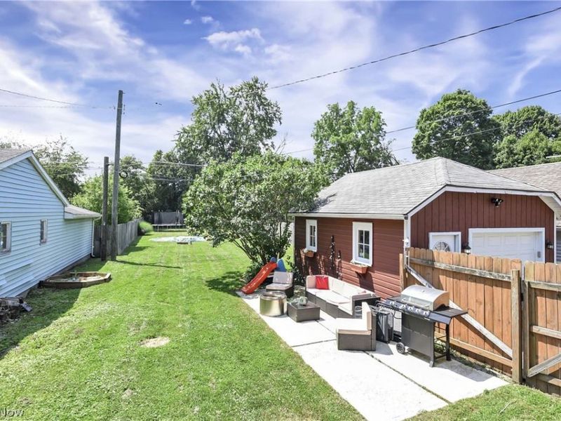 1944 E 45th Street, Ashtabula, OH 44004 Photo 7