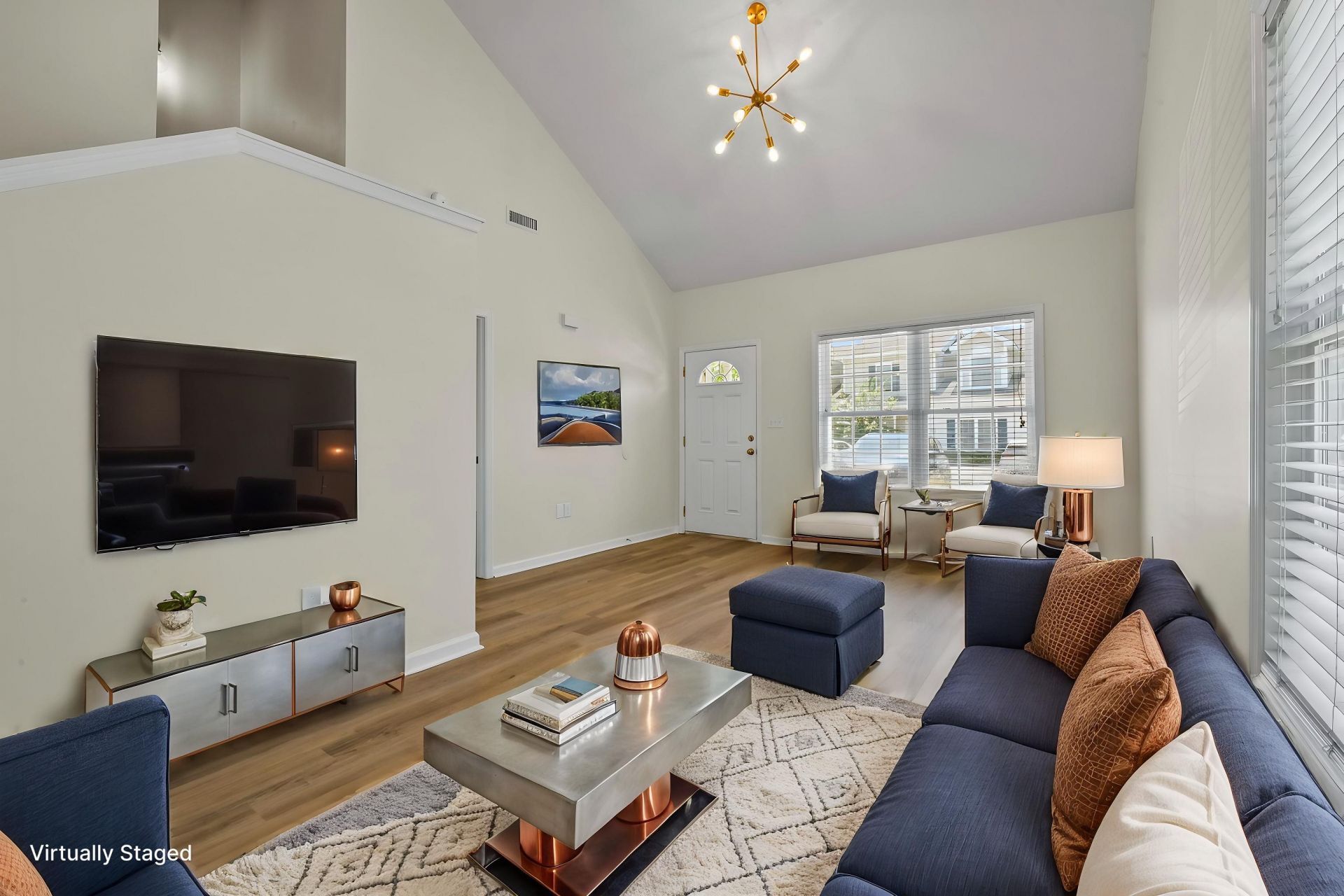 100 Spring Creek Dr. Photo 4