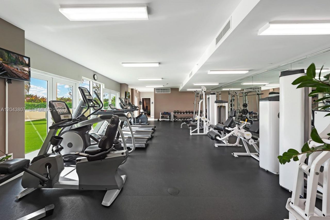 3000 Coral Way, Unit 1507, Miami, FL 33145 Photo