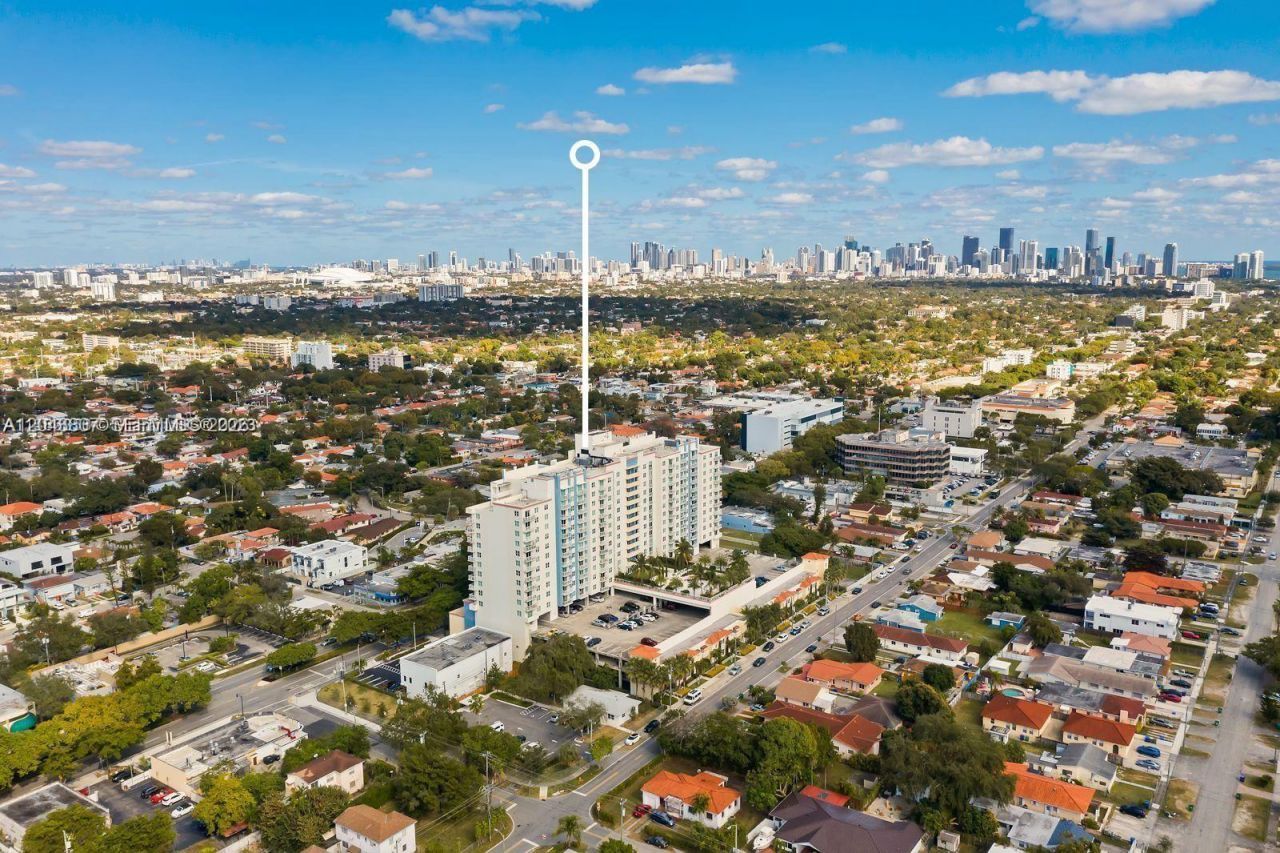 3000 Coral Way, Unit 1507, Miami, FL 33145 Photo