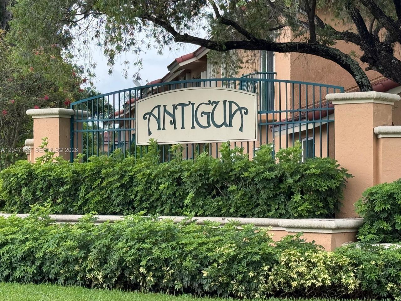 16149 NW 22nd St, Pembroke Pines, FL 33028 Photo
