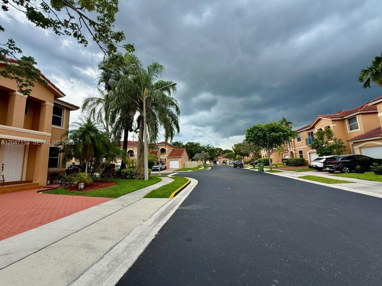 16149 NW 22nd St, Pembroke Pines, FL 33028 Photo