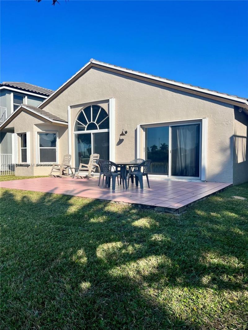 2754 SW 183rd Ave, Miramar, FL 33029 Photo