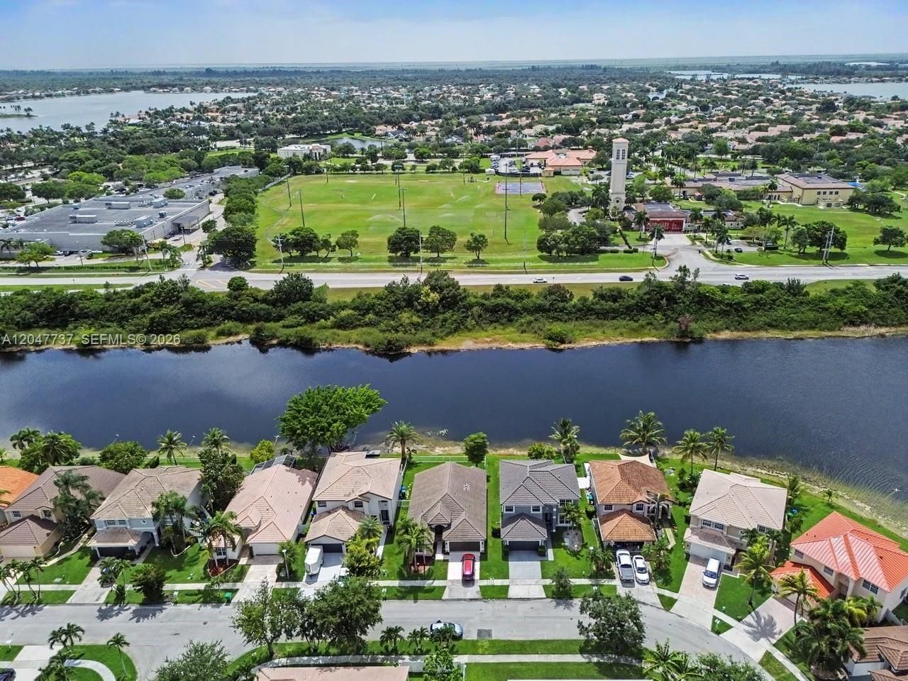 2754 SW 183rd Ave, Miramar, FL 33029 Photo