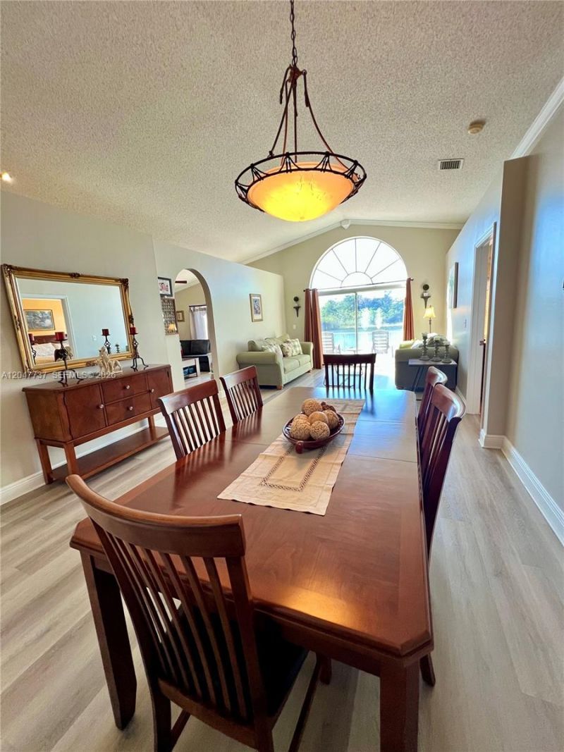 2754 SW 183rd Ave, Miramar, FL 33029 Photo