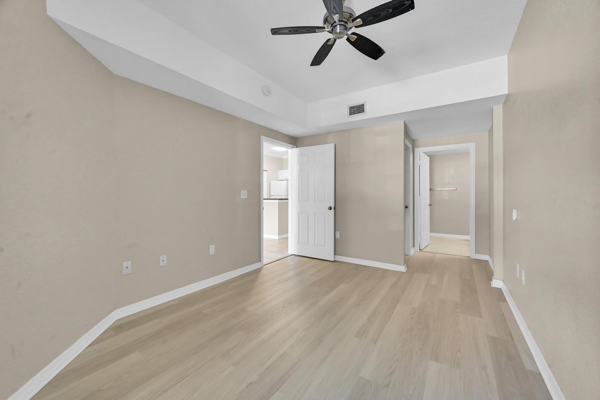 196 SE Kitching Circle, Stuart, FL 34994 Photo