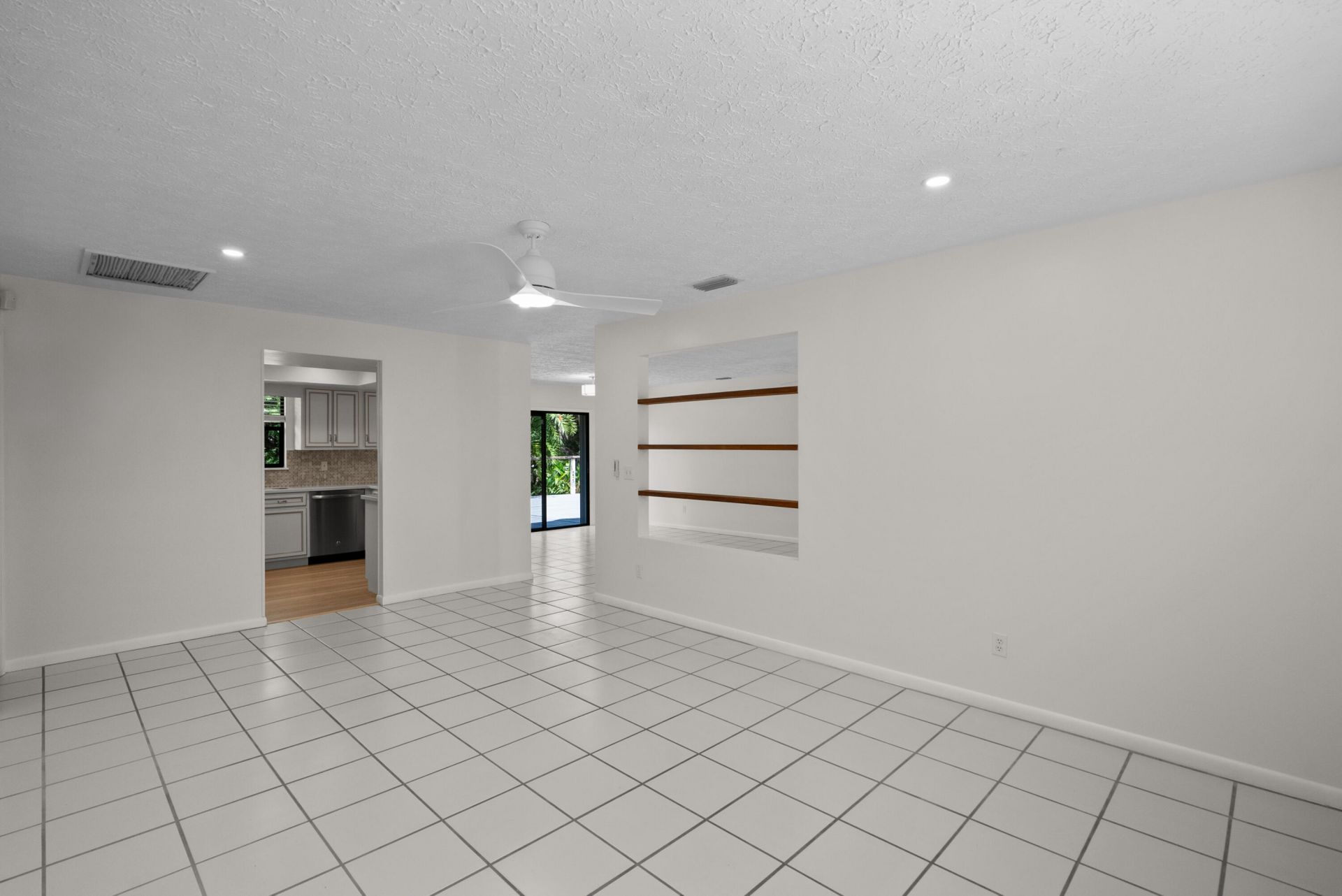 700 NW North River Drive, Stuart, FL 34994 Photo
