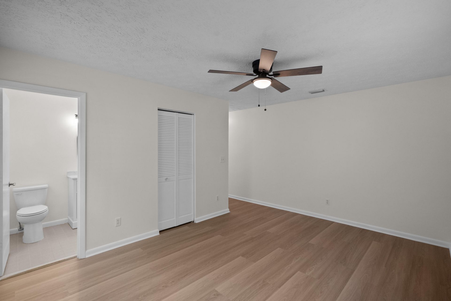 700 NW North River Drive, Stuart, FL 34994 Photo