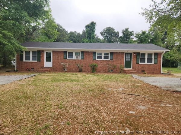 417 Windemere Drive , Fayetteville, NC 28314