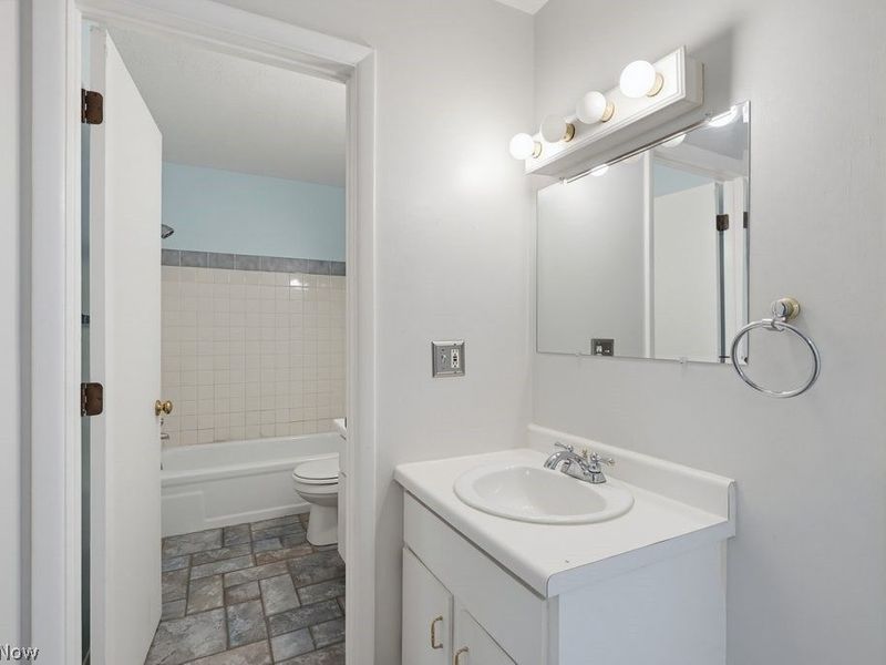 4919 Friar Road, Unit C, Stow, OH 44224 Photo 33