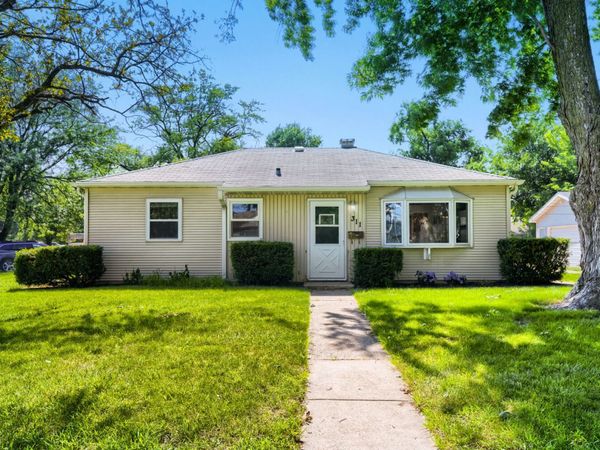 311 Notre Dame Avenue , Joliet, IL 60436