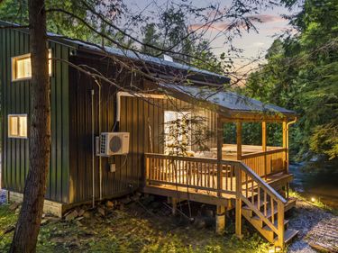 76 High Falls Creek Drive, Campton, KY 41301