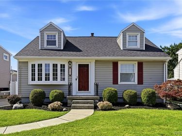 212 Treadwell Road, Tonawanda, NY 14150