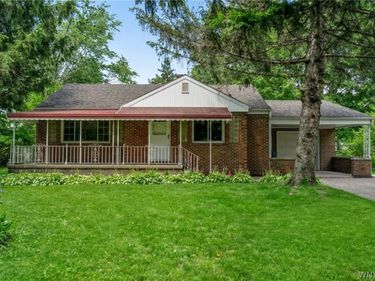 5588 Genesee Street, Lancaster, NY 14086