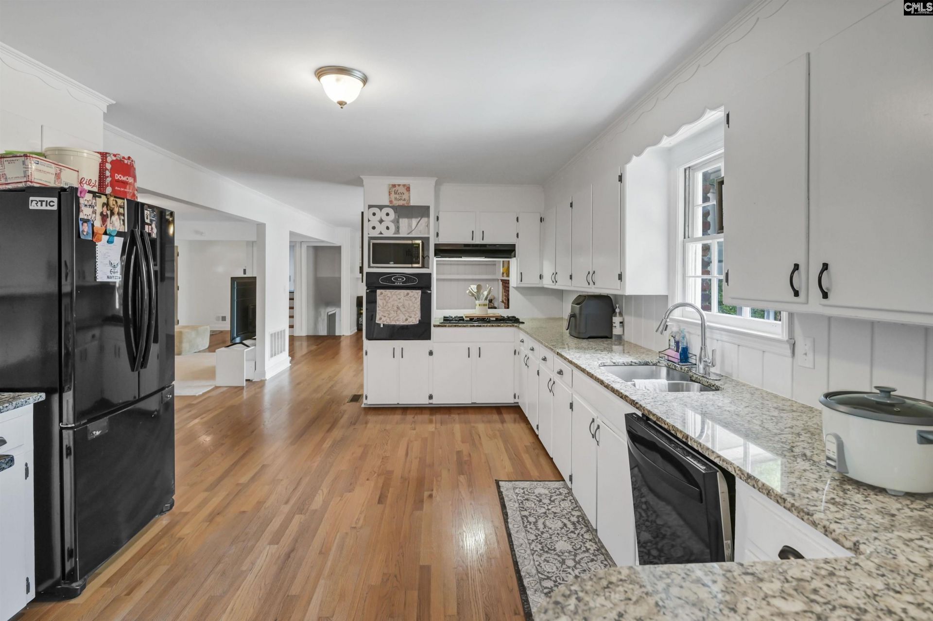 263 Tram Road  Photo 7