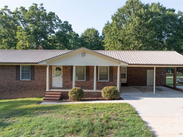 2209 Woodhurst Lane , Albemarle, NC 28001