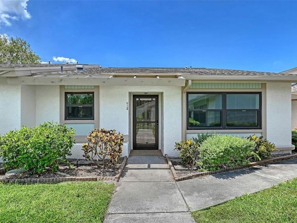 6129 HERITAGE LANE W, Unit 6129, BRADENTON, FL 34209