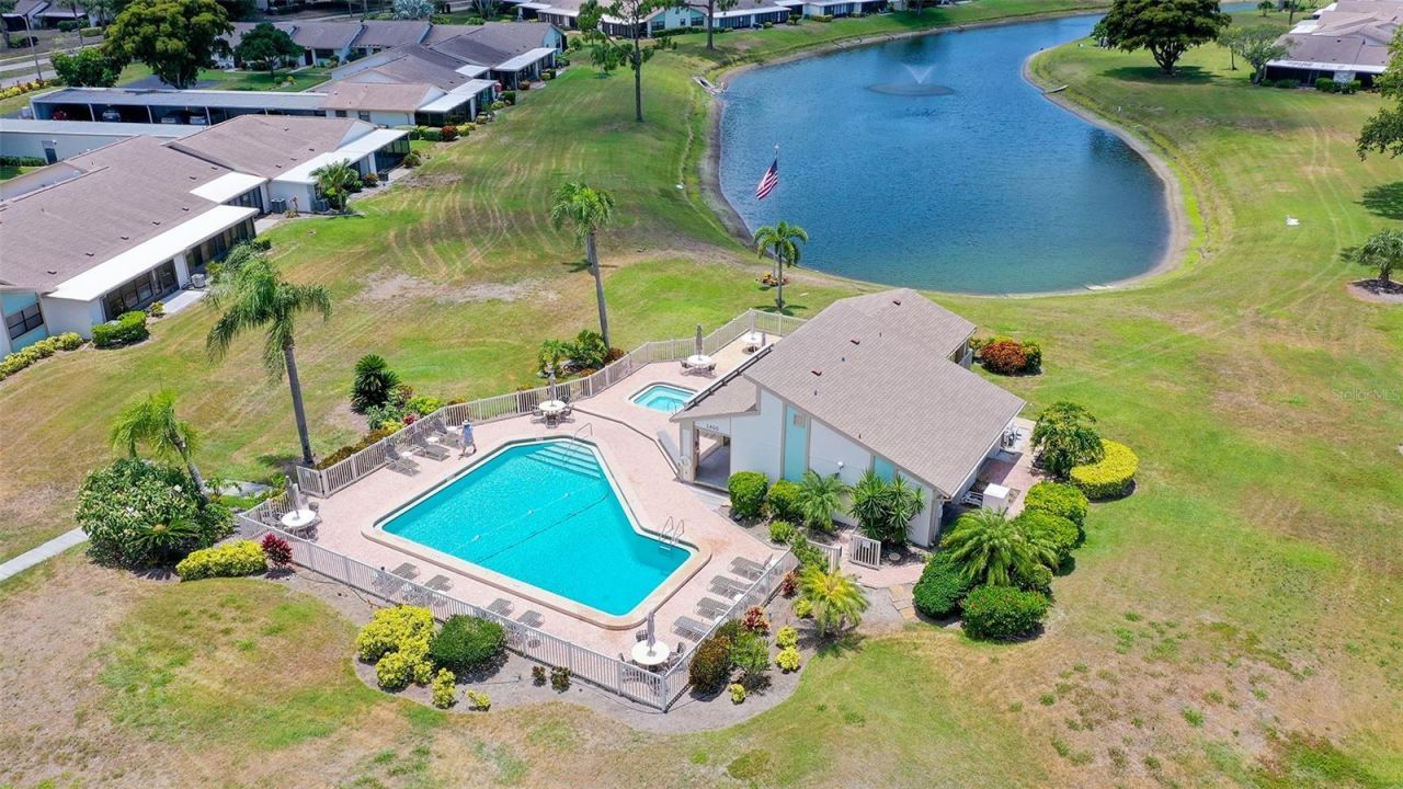 6129 Heritage Lane W, Unit 6129, Bradenton, FL 34209 Photo