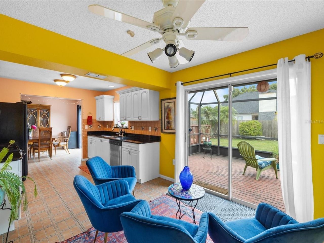 3910 77th Place E, Sarasota, FL 34243 Photo