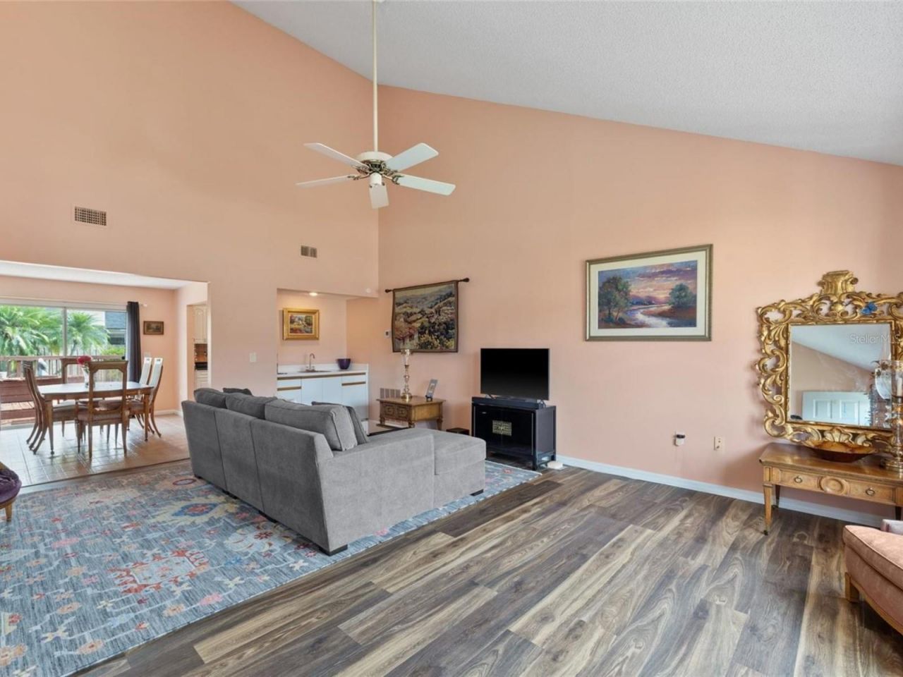 3910 77th Place E, Sarasota, FL 34243 Photo